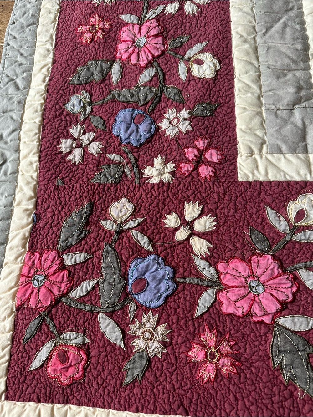 L.L.Bean Twin 100% Cotton Quilt Floral Embroidered - Picture 4 of 10